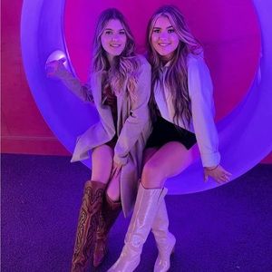 Meet your Posher, Cat